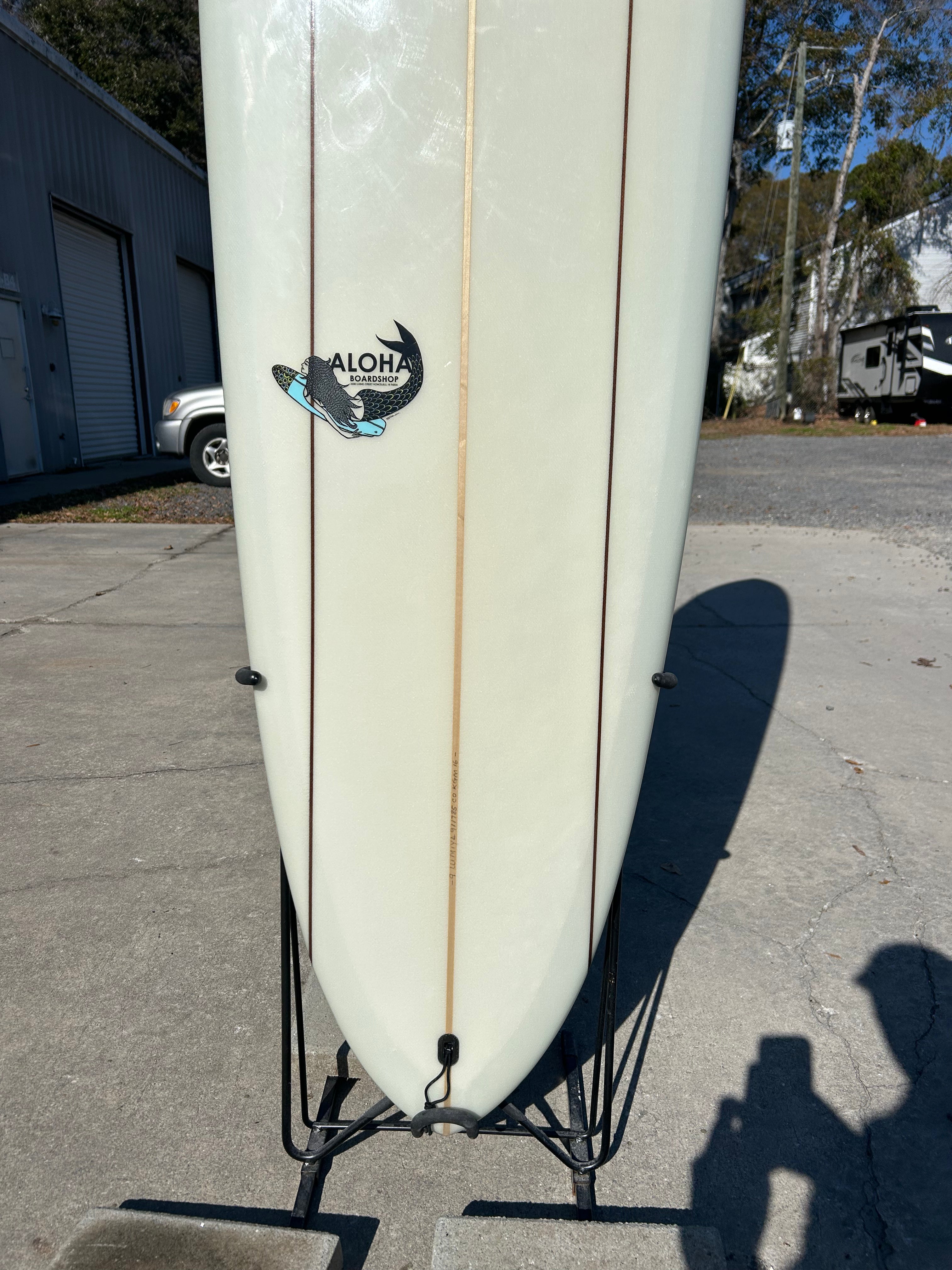 9' 6" Triple Stringer Cruiser