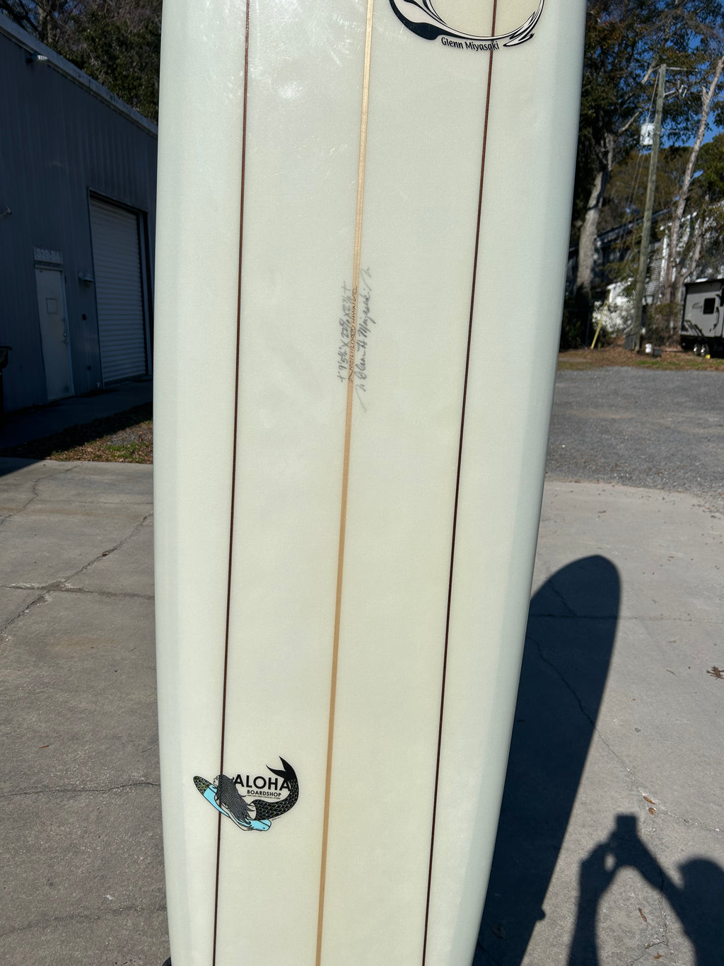 9' 6" Triple Stringer Cruiser