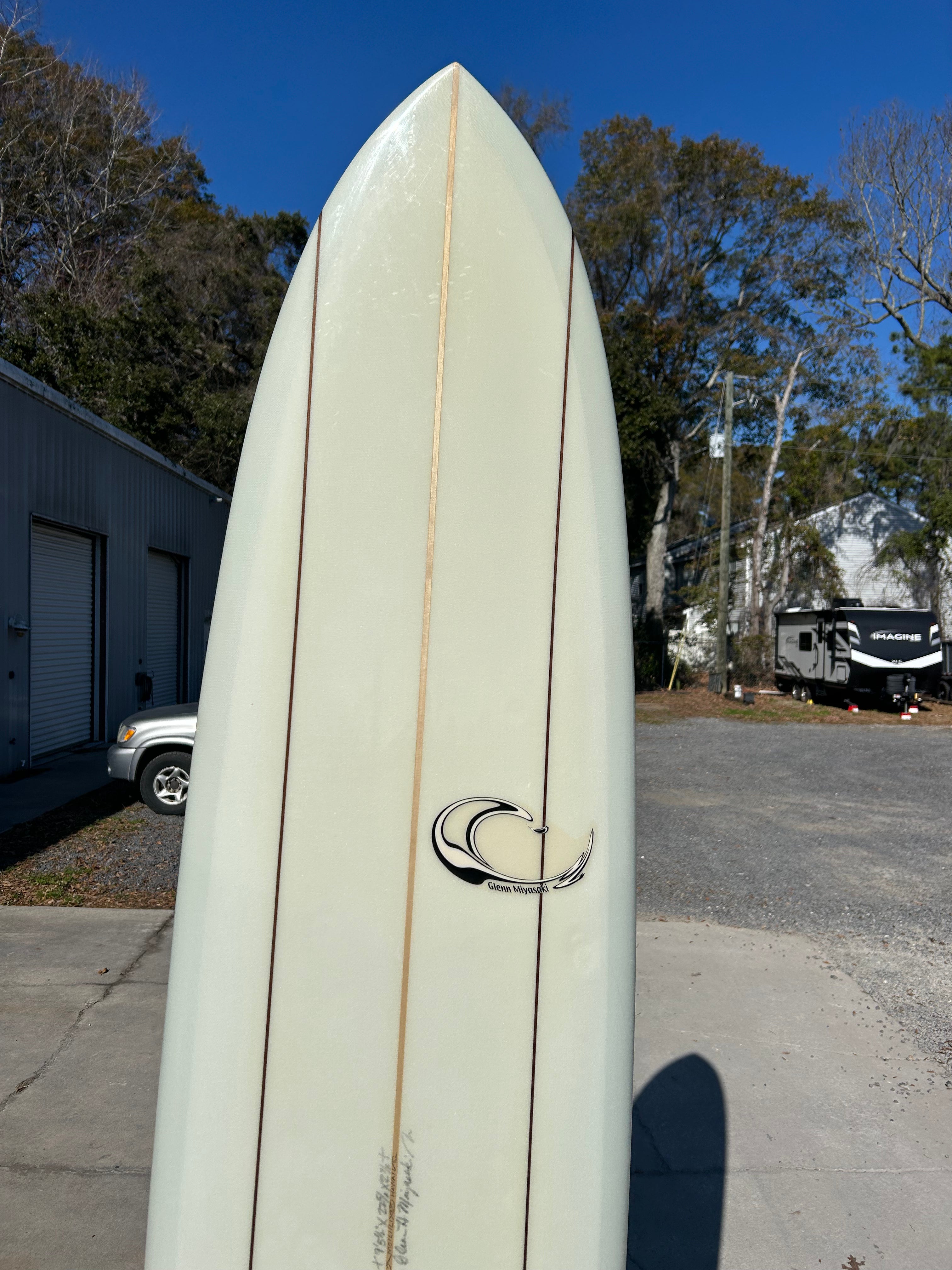 9' 6" Triple Stringer Cruiser