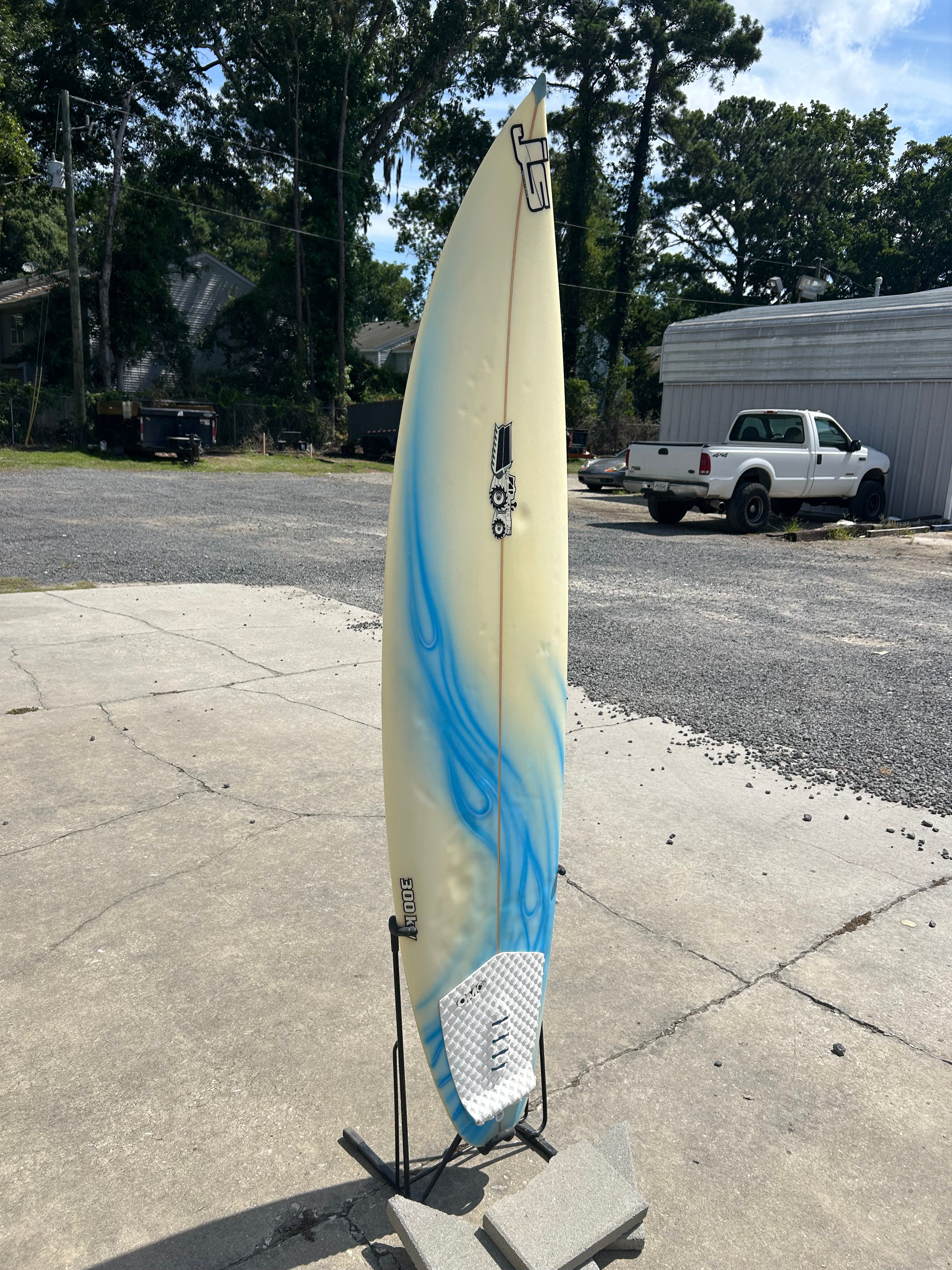 6’ 8” JS 300KW